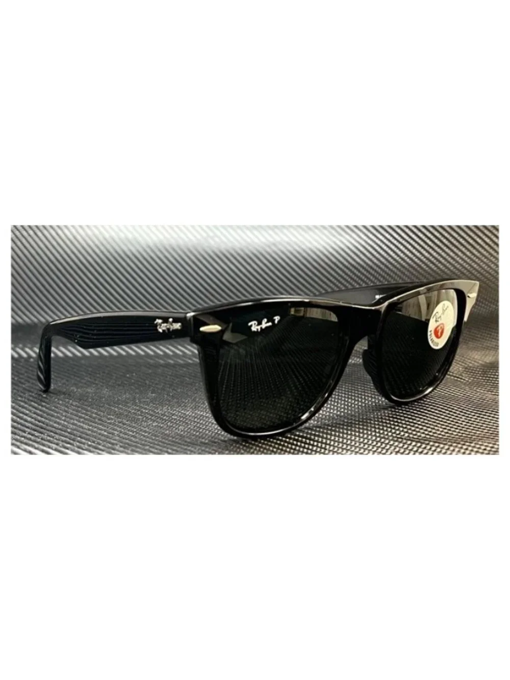 New Ray-Ban Men  Sunglasses --150.\